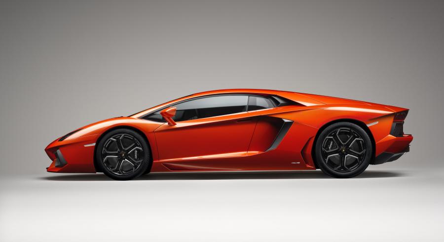  Lamborghini Aventador LP700-4 2011 года  (фото 52 из 204)